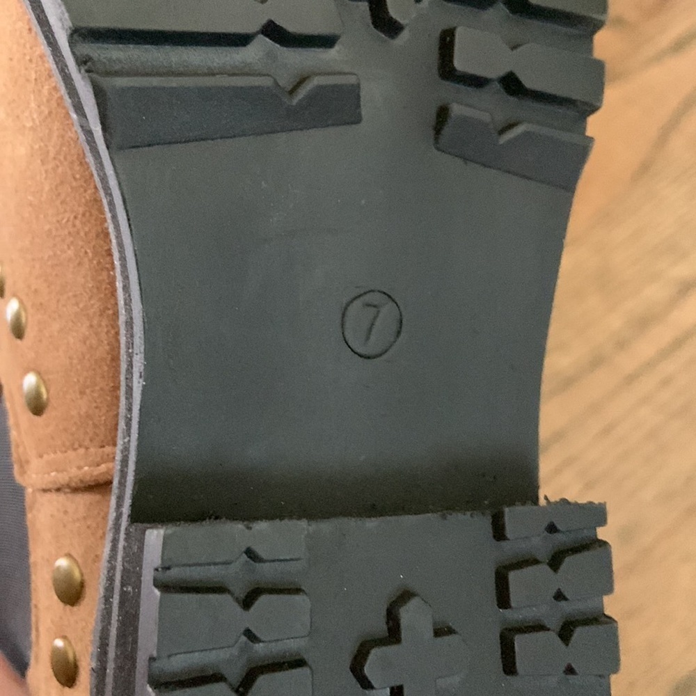 Seven7 Brown Suede Studded Chelsea Ankle Boots - Picture 8 of 8